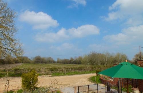 East Dereham House | Primroses, Wood Farm