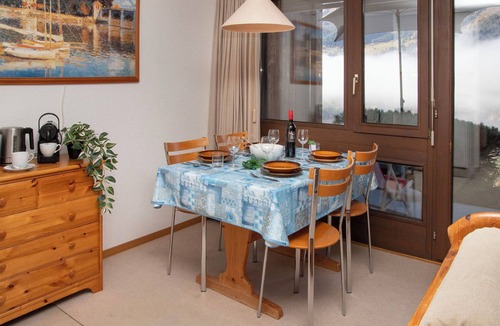 Wengen Apartment | Primula Apt. B by Interhome
