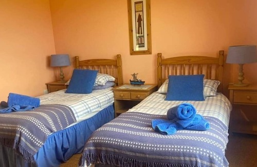 Bornesketaig Apartment | Princes point villa all on ground floor