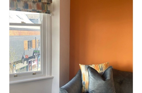 Pontefract Apartment | Printer's Apartment (Central Location)