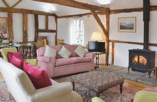 Leigh House | Priory Barn