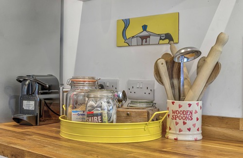 Chichester House | Priory Coach House -coastal retreat