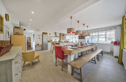 Chichester House | Priory Coach House -coastal retreat
