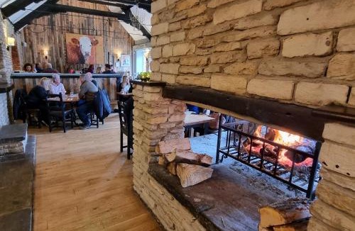 Tetbury Hotel | Priory Inn