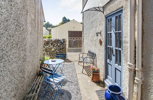 Whithorn Cottage | PRIORY WALK, pet friendly, with open fire in Whithorn