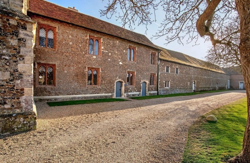 Saint Osyth Cottage | Priory West Gate - Luxury Cottages