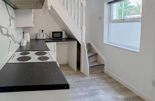 Earlham Apartment | Priscilla Close 1 Bedroom