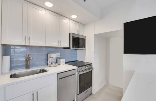 Napeague Apartment | Pristine 1BR w/loft, Corner Unit + Heated Pool