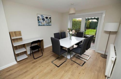 East Kilbride House | Pristine 3 bedroom house