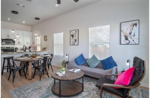 Denver Heights Apartment | Pristine 3 BR 2BA Abode Close to Lovely Downtown