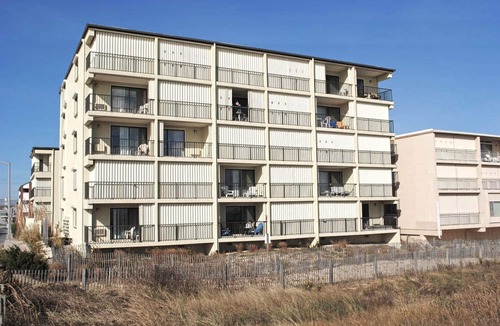Midtown Ocean City Condo | Pristine, bright 1 bedroom oceanfront condo with free WiFi, coastal decor, and a gorgeous view of the ocean located in quiet midtown and only a few steps from the beach!