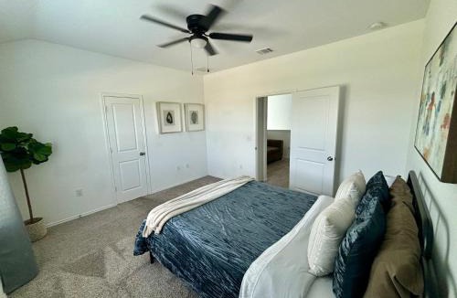 Stony Ridge North Apartment | Pristine Location- COTA, TESLA, Airport