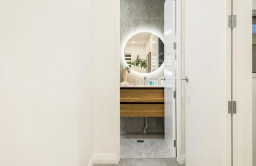 Sandringham House | Pristine Modern Central Home - Netflix - Heatpump