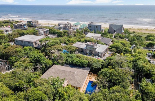 Fire Island Pines Villa | Pristine Queen Ensuite walk out to deck & pool - shared Kitchen LR DR Pool