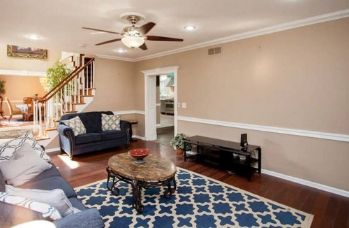 Newtown House | Pristine Suburban Escape with Hot Tub