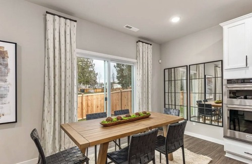 Marysville House | Pristine Villa: 2024 built house