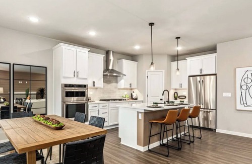 Marysville House | Pristine Villa: 2024 built house