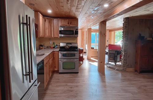 Washington House | Pristine Waterfront, Charming Home, Breathtaking Views