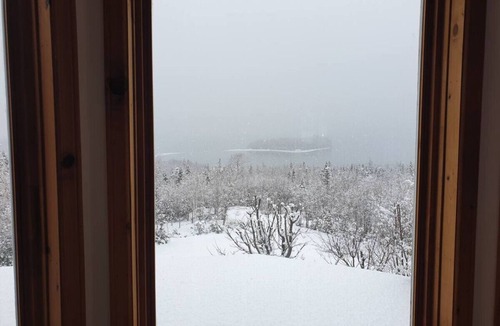 West Bay Ski Chalet | Privacy @ Bras d’Or Lakes Sun House Chalet