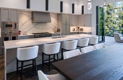 Sagle House | Privacy, Luxury, Waterfront | Titan`s Landing