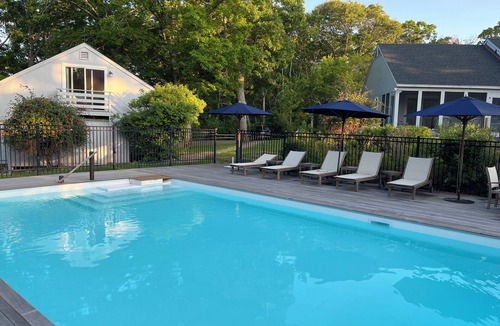Tisbury House | PRIVACY & RELAXATION ON MARTHA'S VINEYARD