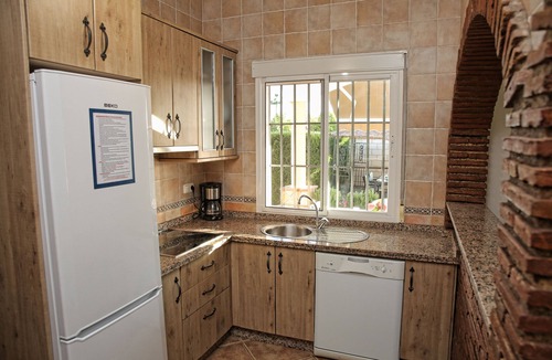 Alhaurin el Grande Cottage | Private villa, surrounded by orange trees, with swimming pool, 10 minutes from the center.