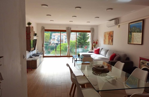Monistrol de Montserrat Apartment | Private penthouse with jacuzzi, terrace and Montserrat views