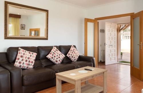 Sant Cebria de Vallalta Villa | Private pool, barbecue and lots of fun