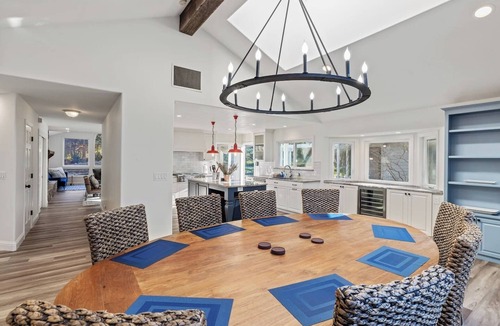 Santa Rosa House | Private 1+ acre, Bocce, Waterfall, Free Pool Heat