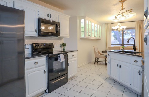 Marble Falls House | Private 10 Acre Ranch w/Wildlife, Scenic Views!