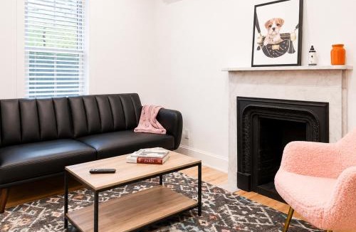 Corn Hill Apartment | Private 1BR1BD,Apt Near High Falls, TV, Kitchen