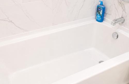 Corn Hill Apartment | Private 1BR1BD,Apt Near High Falls, TV, Kitchen