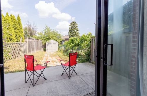 Mississauga Apartment | Private 2-BR Suite w/Patio