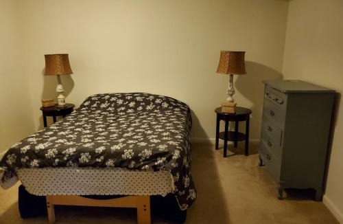 Woodbridge Apartment | Private 2BR Guest Suite in Woodbridge