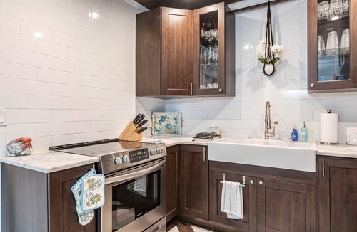 North Andrews Gardens House | Private 3/2 home, heated salt water pool, under 3 miles to beach