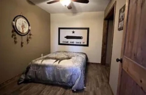 Concepcion House | Private 46-Acre Ranch Escape - Barndo