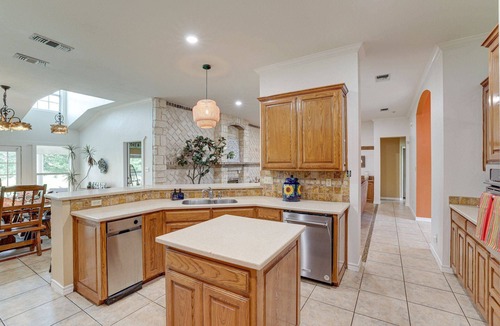 Crowley House | Private 5-Acre Retreat w/Game Room | Family Friendly | ~30 Min to AT&T Stadium World Cup