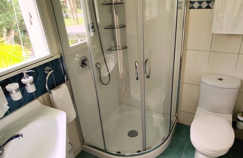 Kerikeri Cottage | Private 5 Star Romantic Cottage