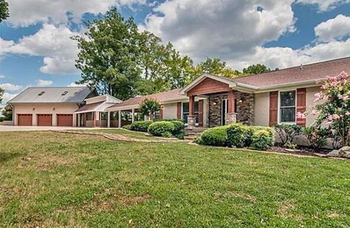 Hermitage House | Private 60 Acre Estate Former Kenny Rogers Ranch w Pool, Trails & Firepits