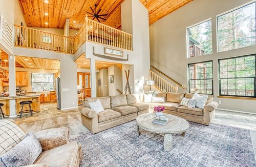 Dogwood Mountain Cabin | Private A/C Playset Zip-Line Huge Deck Firepit