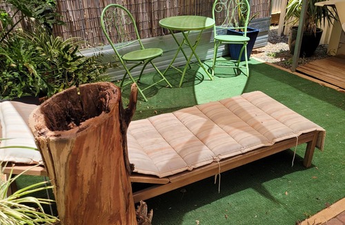 Broken Hill Apartment | Private access, remote gate. Netflix, Foxtel, Wi-Fi, A/C,