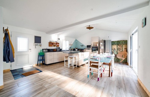 Barbatre House | Private access to the beach - House for 6