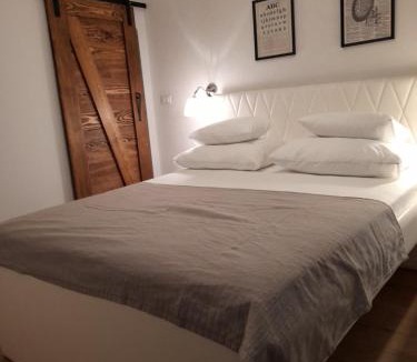 Dubrovnik Old Town House | Private Accomodation Linda