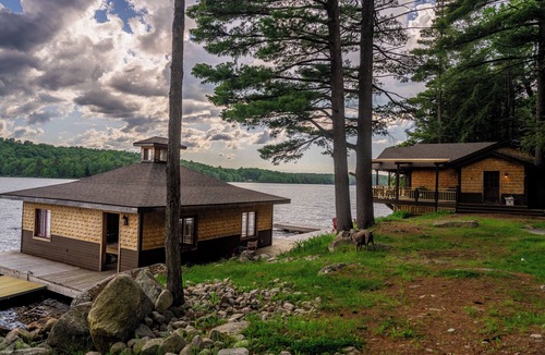 Hopkinton Cabin | Private Adirondack Compound!