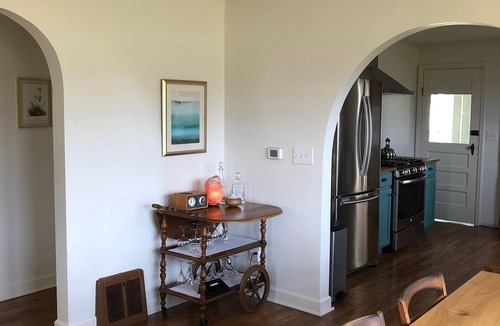 Waldron House | Private and Pet-Friendly Modern Farmhouse Close to Highways