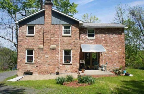 Castleton-on-Hudson House | Private and Serene Brick Hilltop Home, Large Yard Close to State Park and Albany