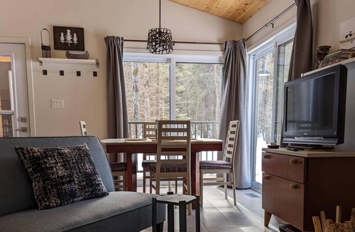 Irondale Cottage | Private and secluded off water property