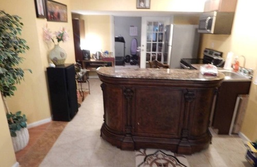 Severn House | Private and separate guest house!