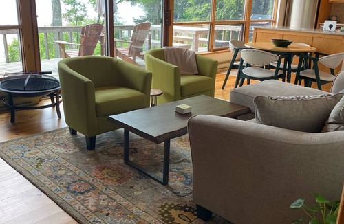 Novar Cottage | Private and Serene Waterfront Retreat