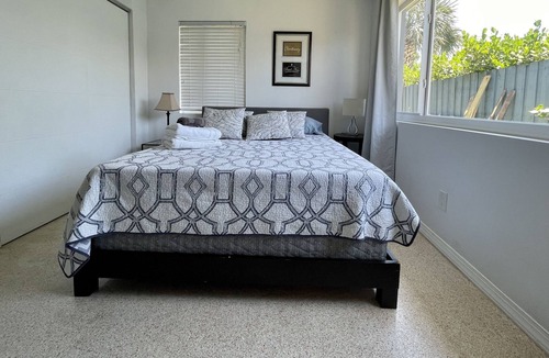 Central Business District House | Private and Spacious 2 Bedroom Home, 2 Bathrooms.